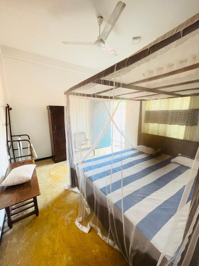 Chithra Homestay Tangalle Exterior foto
